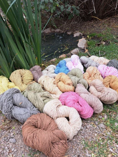 HILO PURO ALGODÓN 8/6 (grosor medio) TINTES NATURALES-150 grs - comprar online