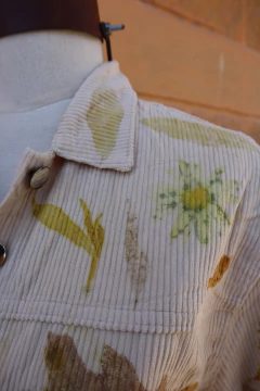 CAMPERA ÁLAMO corderoy e Impresión Botánica - comprar online