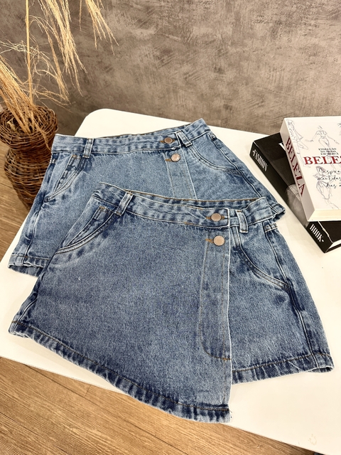 Short saia botões - comprar online