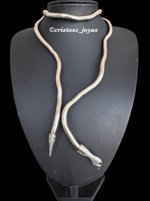 Collar Esu Silver