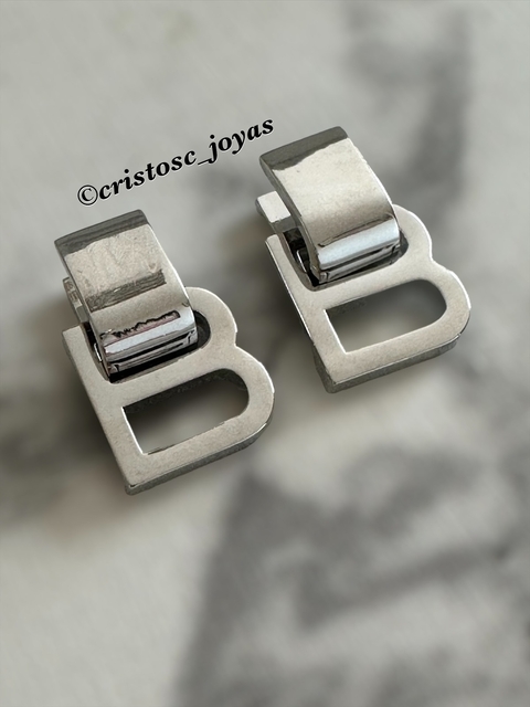 Pendientes Ema S