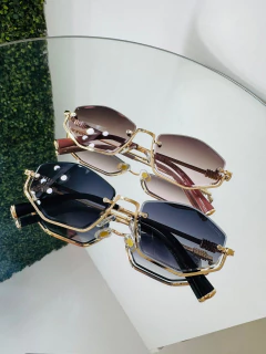 Óculos Mary na internet