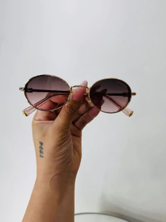 Óculos Milly na internet