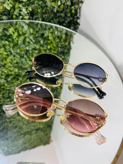 Óculos inspiração miu na internet