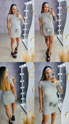 Vestido Ária com faixa de cabelo na internet
