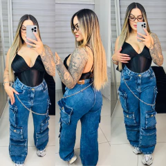 Calça jeans cargo escura