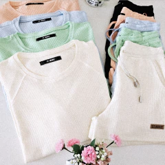 Imagen de BUZO WAFFLE URANUS ST MARIE