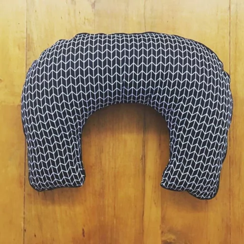 Almofada Amamentação P&B