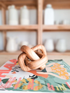 Adorno Nudo en internet