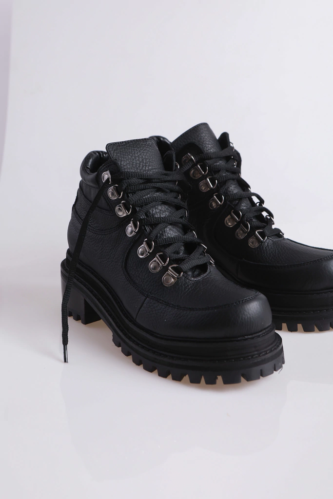 BORCEGO VELVET BLACK