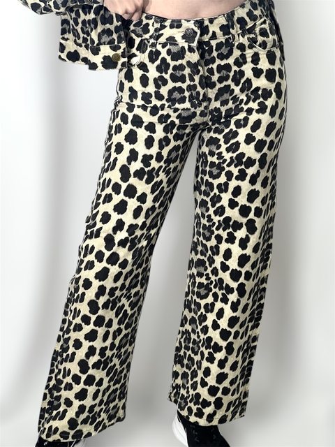 Art. M25I100 - Pantalón de Jean Animal Print - comprar online