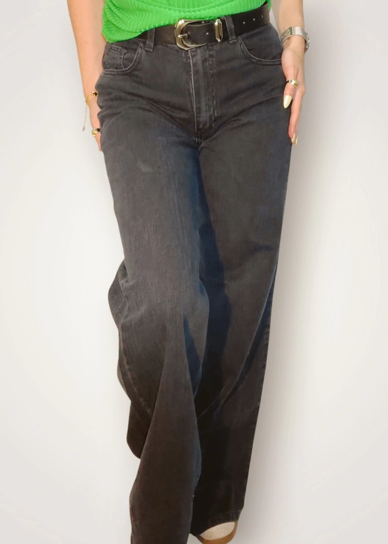 Art. M26V152 - Pantalón de Jean Wide Leg Negro Básico