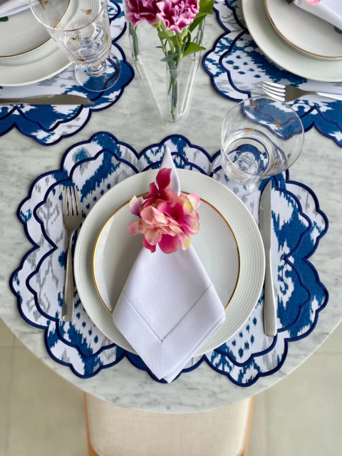 Lugar Americano Ikat | Azul