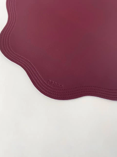 Lugar Americano Lórum Impermeável Dupla Face | Vinho e Creme - loja online