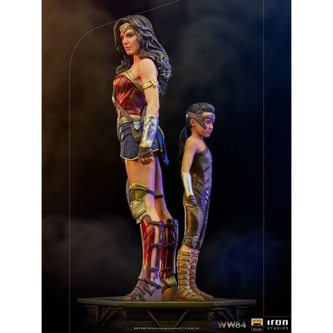 Estátua Wonder Woman e Young Diana Deluxe - WW84 - Art Scale 1/10 Iron Studios