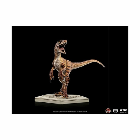 Velociraptor (VERSÃO REGULAR) - 1/10 Art Scale - The Lost World: Jurassic Park - Iron Studios