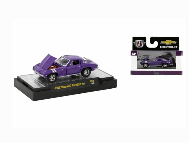 Chevrolet Corvette 427 - 1966 M2 Machines 1:64  32500