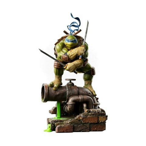 Leonardo 1/10 Teenage Mutant Ninja Turtles Iron Studios Já Exposta