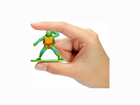 Pack Com 18 Mini Figuras Teenage Mutant Ninja Turtles Nano MetalFigs Jada Toys 34460