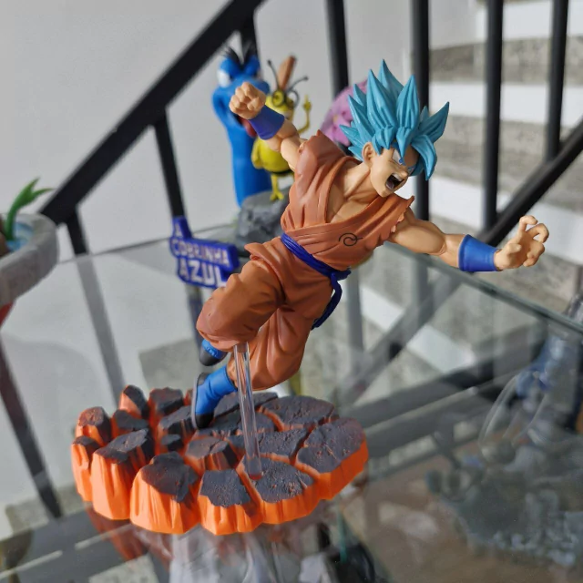 LIVE DA PENS - Dragon Ball - Banpresto Scultures - 12cm - Son Goku God - SEM CAIXA