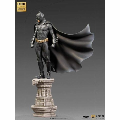 Batman Begins Deluxe Exclusive 1/10 Iron Studios Já Exposto