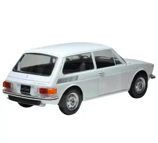 Miniatura Brasília Branca 1976 Vw 1:24 Califórnia Toys Classics