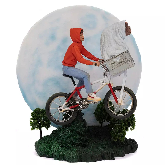 Estátua E.T. & Elliot - E.T. Deluxe - Art Scale 1/10 - Iron Studios