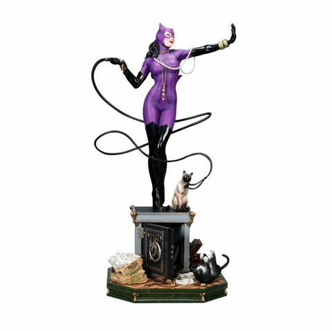 Catwoman 1/6 Scale Limited Edition Statue - DC Comics - XM Studios