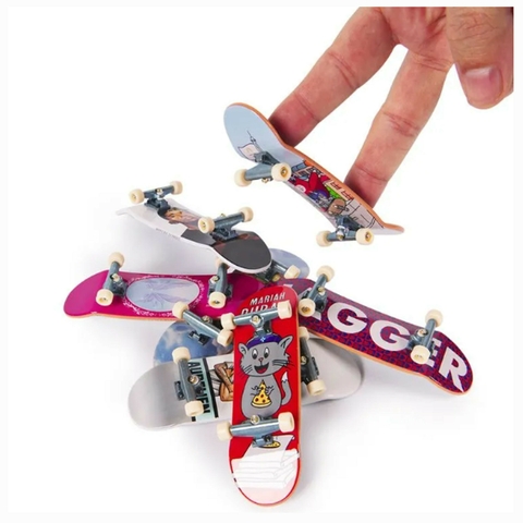 Tech Deck Pack Lendas Da Competição Com 8 Skates De Dedo 3890 Sunny