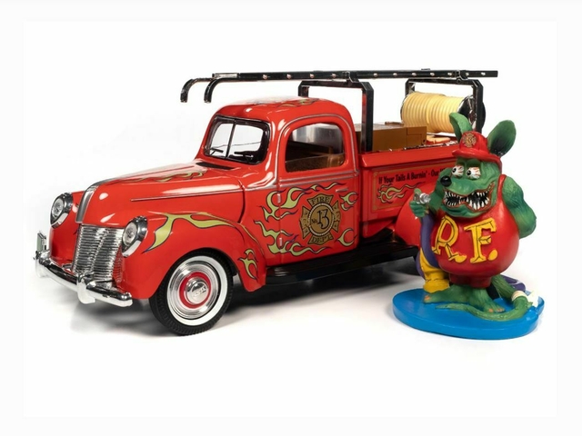 Veiculo Rat Fink Fire Truck  1/18 Auto Word  Com Figura AWSS143