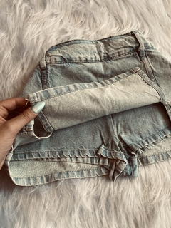 Short pollera con tajo - malibu