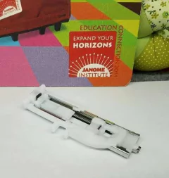 Prensatela de Ojal Automático en un Paso Original Janome - comprar online