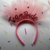 VINCHA CHUFI - Tul rosa TEAM BRIDE fucsia glitter