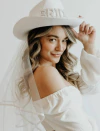 Sombrero Cowboy BRIDE con velo - comprar online