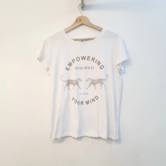 Remera EMPOWERING en internet