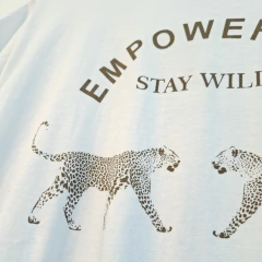 Remera EMPOWERING
