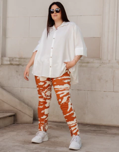 Pantalón ARMAN en internet