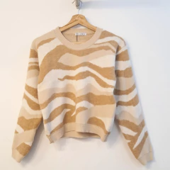 Sweater CEBRA
