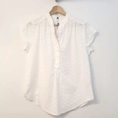 Blusa CM BRODERIE
