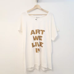 Remera ART - CLARA Indumentaria