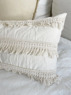 ALMOHADON KEY 50X30 - comprar online