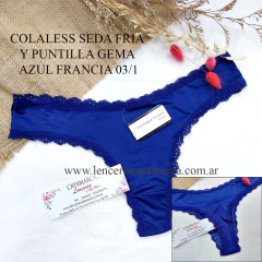 Colaless de seda fría y puntilla en color azul Francia, con etiqueta de la marca Victoria Cosy.