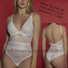 PAPILLON BODY DE TUL Y PUNTILLA CON ARCO BLANCO 1615B