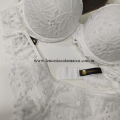 ANDRESSA CONJUNTO TAZA SOFT CON ARO DE PUNTILLA CON COLALESS BLANCO L 5689B - CATAMARCASEX LENCERIA Y SEX SHOP