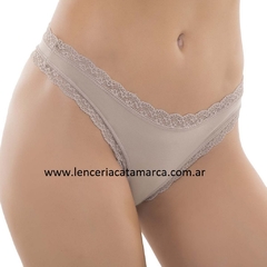 COCOT COLALESS DE ALGODON Y LYCRA CON PUNTILLA AVELLANA 9084AV