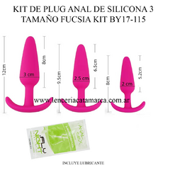 Kit de plug anal de silicona en tres tamaños fucsias, con un lubricante incluido.