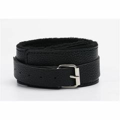 INFARTA KIT DE BONDAGE DE 7 PIEZAS FORRADO DE PELUCHE NEGRO FTM-007-BK - tienda online