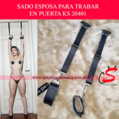 Comprar sistema de sujeción BDSM con esposas para puerta. Set de bondage y sumisión portátil. Sex shop online en Argentina.

