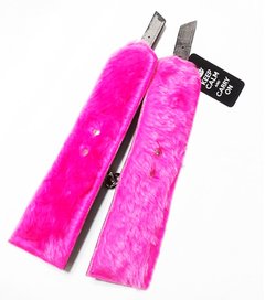 SADO ESPOSA DE CUERO CON PELUCHE Y MOSQUETON ANCHO 6.5 CM FUCSIA KS 35251F - CATAMARCASEX LENCERIA Y SEX SHOP