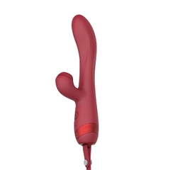 ST DOBLE ESTIMULADOR CON SUCCIONADOR DE CLITORIS Y LATIGO 2 MOTORES RECARGABLE ST-VB-0405 - comprar online
